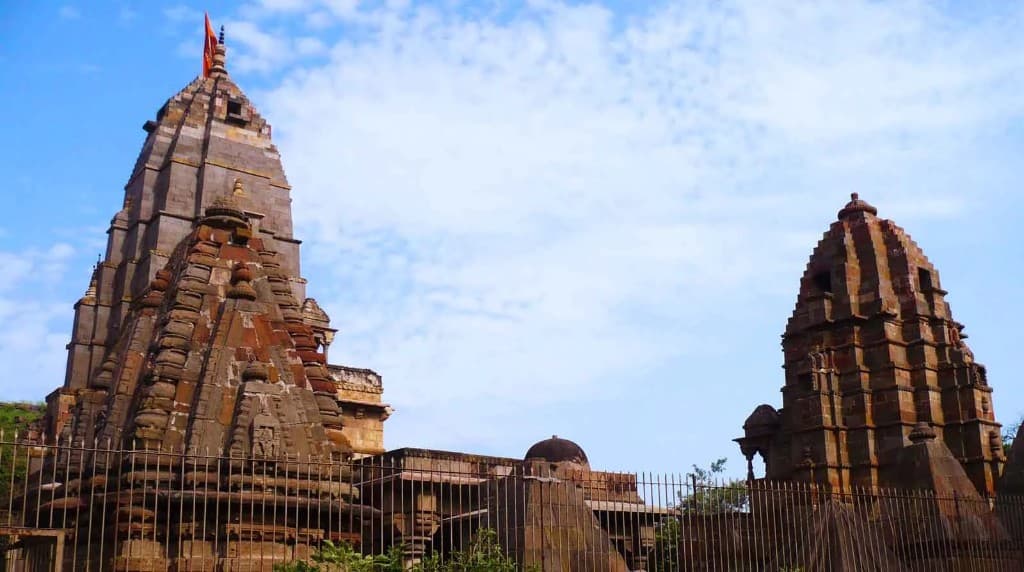 Omkareshwar Temple with VAYA Journeys