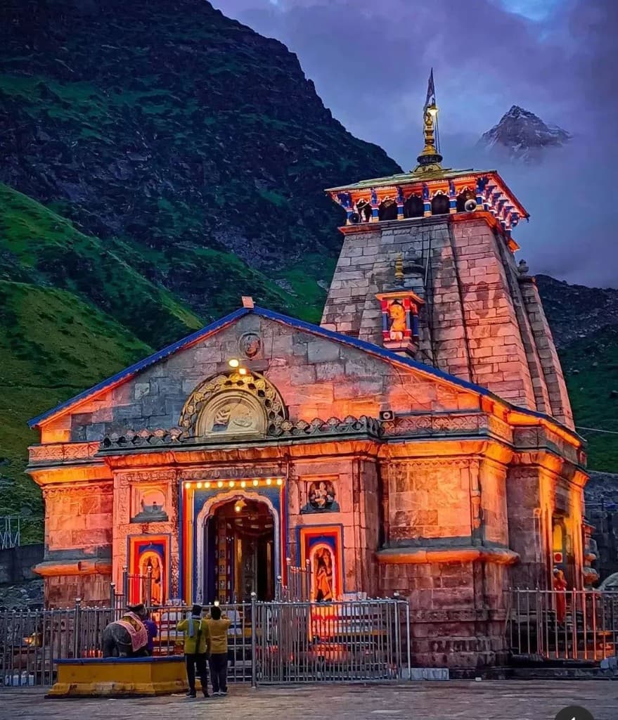 Kedarnath Temple with VAYA Journeys