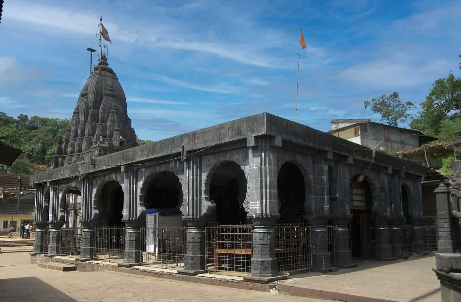 Bhimashankar Temple with VAYA Journeys